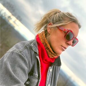 VERSACE Original red sunglasses $180